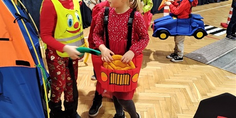 Powiększ grafikę: Autochodzik.