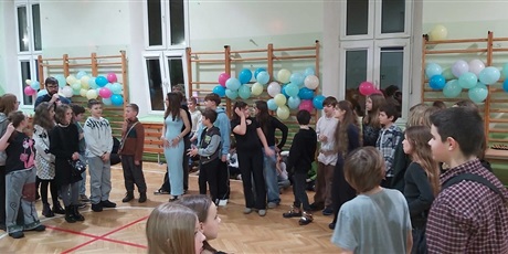 Powiększ grafikę: Zabawy.