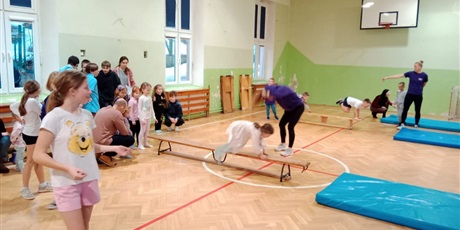 Powiększ grafikę: Parkour.