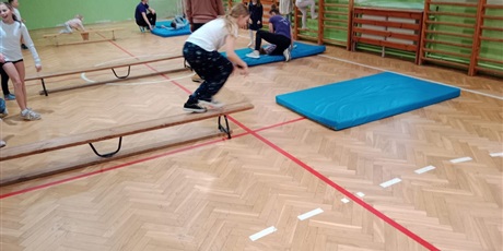 Powiększ grafikę: Parkour.