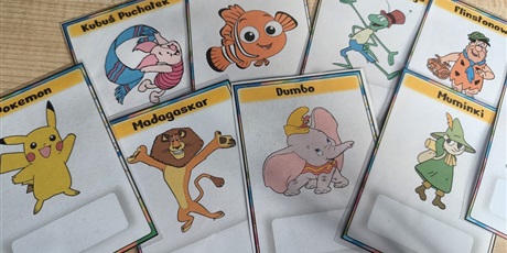 Powiększ grafikę: Karty do zabawy.