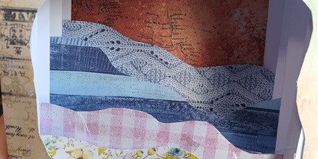 Powiększ grafikę: Scena klasy 5b.