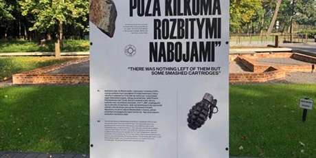 Powiększ grafikę: Tablica informacyjna.