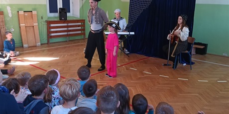 Powiększ grafikę: Najodważniejsza piratka.