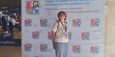Powiększ grafikę: Pani Aleksandra Groth na szkoleniu.