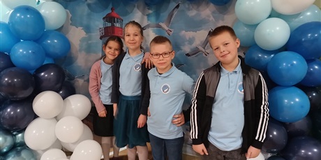 Powiększ grafikę: Pamiątkowe zdjęcia.