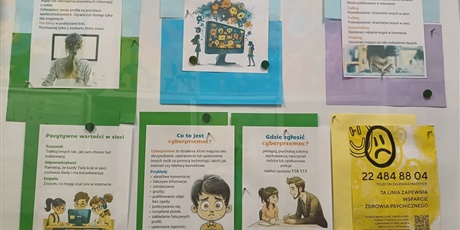 Powiększ grafikę: PEDAGOG