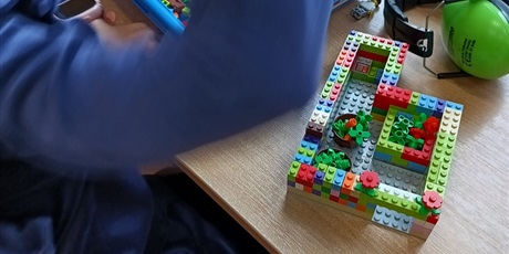 Powiększ grafikę: ŚWIETLICOWE SPRAWY