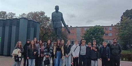 Powiększ grafikę: WYCIECZKI