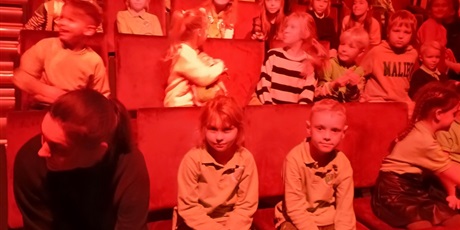 Powiększ grafikę: WYCIECZKI